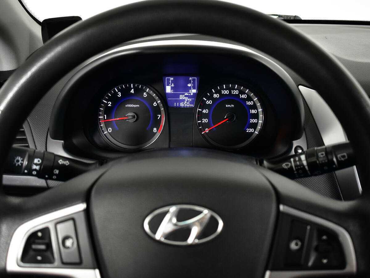 Купить Hyundai Solaris, 2015, 111 650 км.. Фото: #10