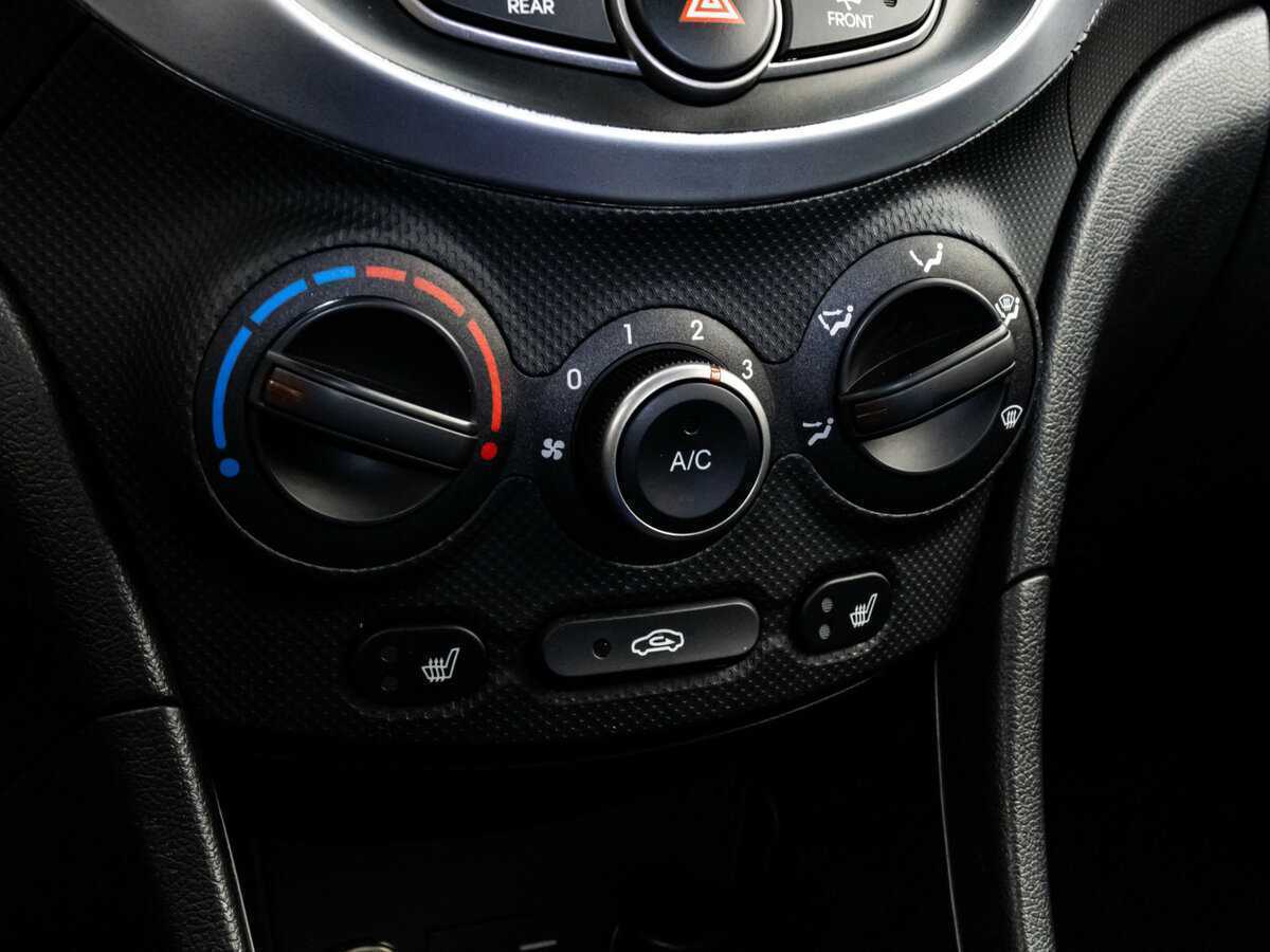 Купить Hyundai Solaris, 2016, 107 870 км.. Фото: #15