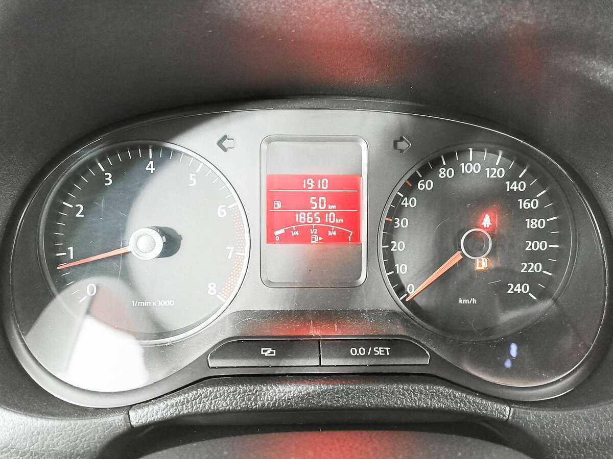 Купить Volkswagen Polo, 2013, 186 445 км.. Фото: #9