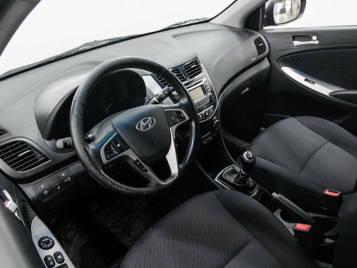 Купить Hyundai Solaris, 2016, 49 593 км.. Фото: #13