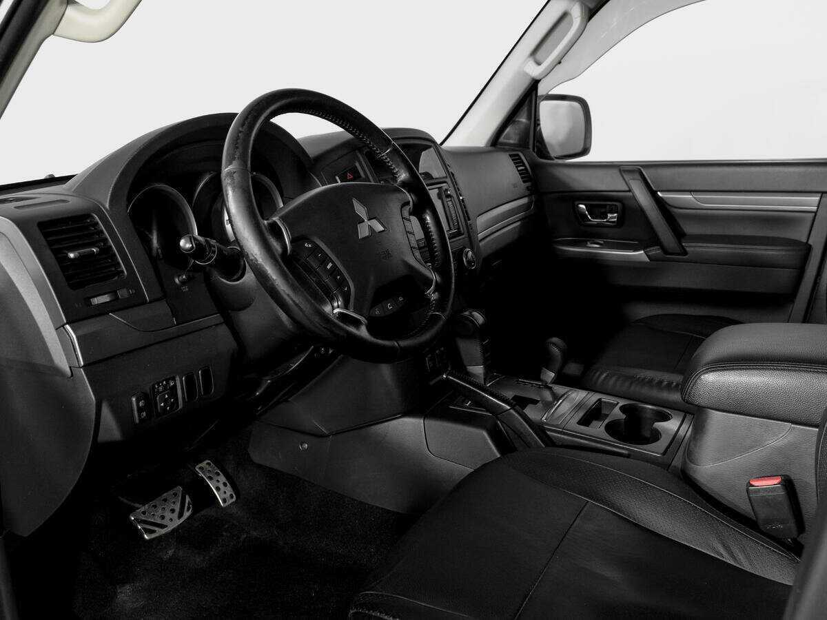 Купить Mitsubishi Pajero, 2014, 108 850 км.. Фото: #15
