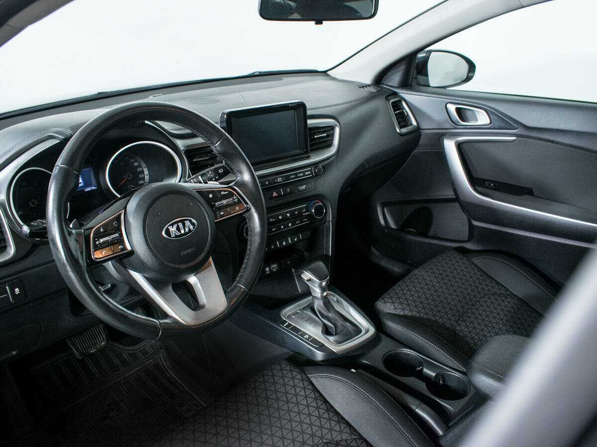 Купить Kia Ceed, 2019, 126 817 км.. Фото: #12