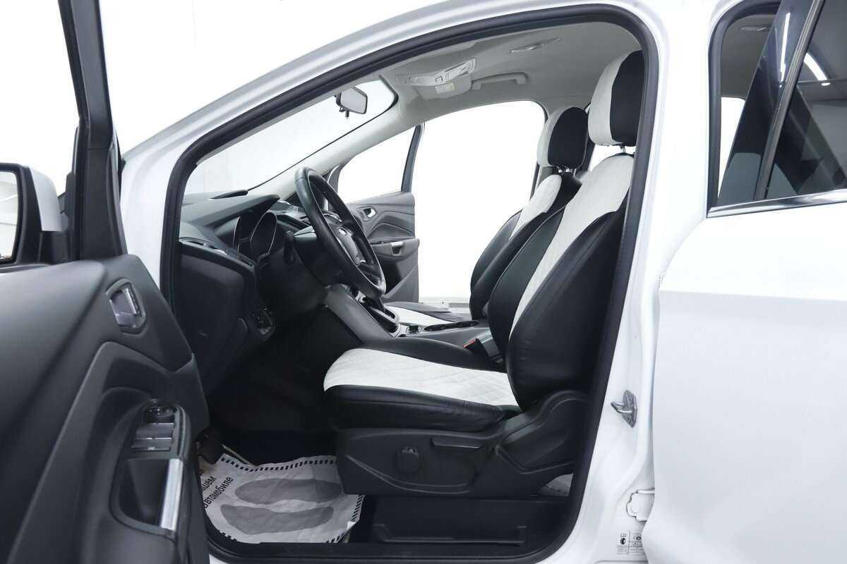 Купить Ford Kuga, 2016, 79 500 км.. Фото: #6