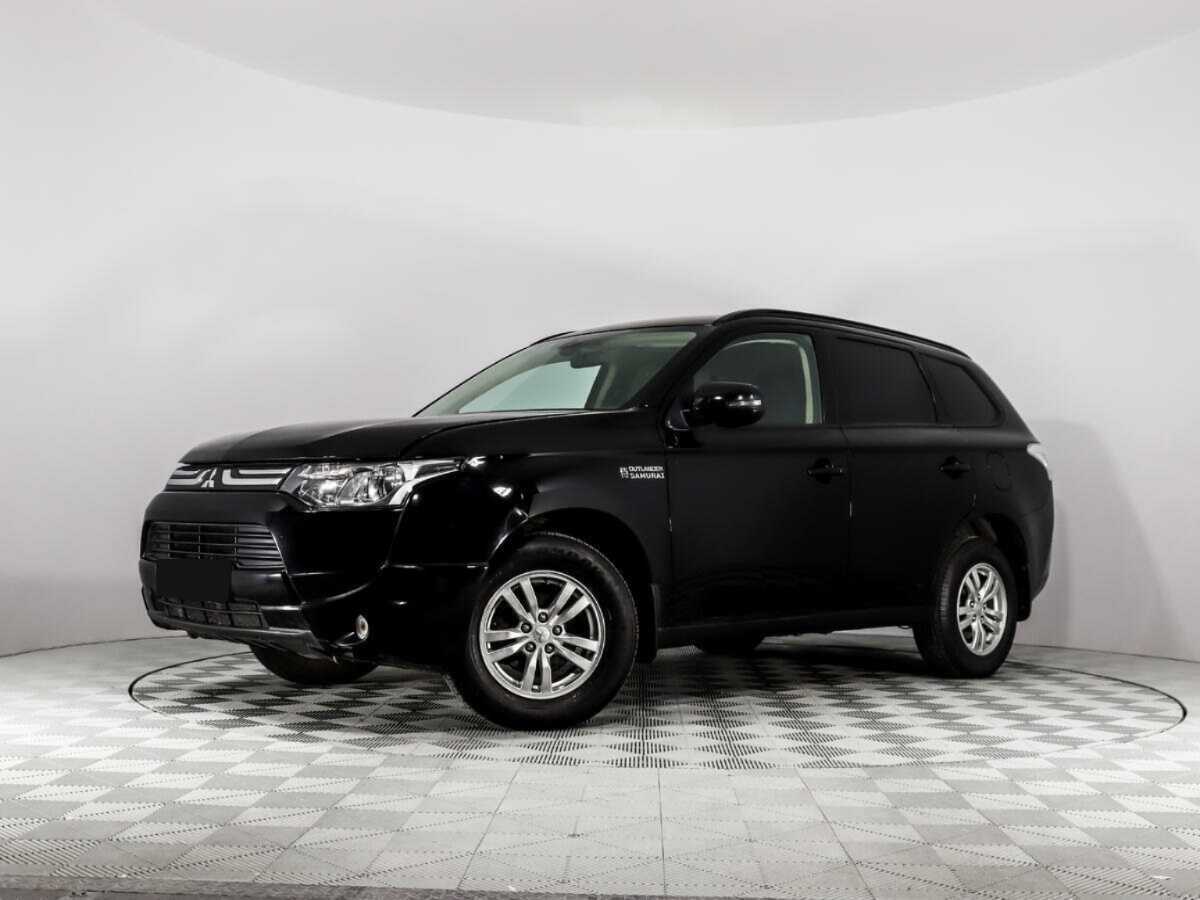 Купить Mitsubishi Outlander, 2014, 133 729 км.. Фото: #0