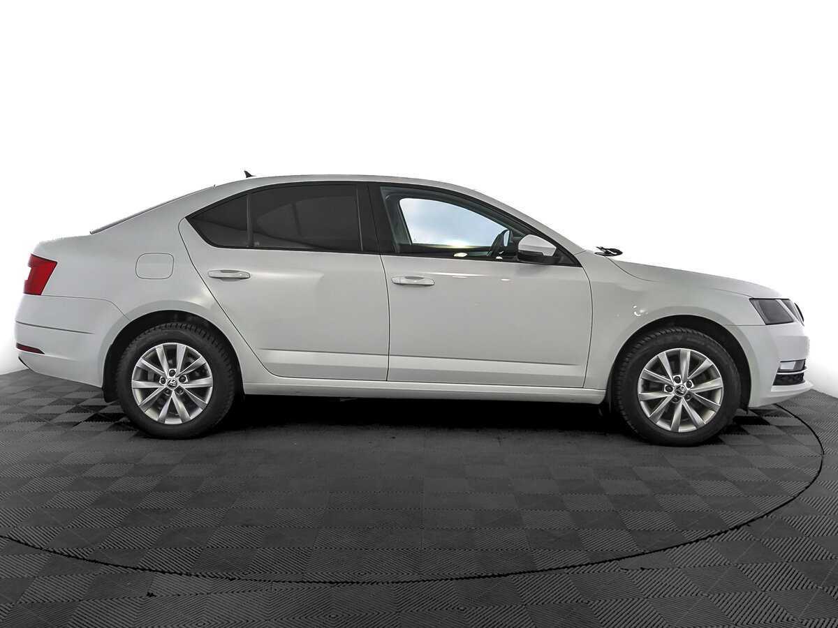 Купить Skoda Octavia, 2019, 115 441 км.. Фото: #3