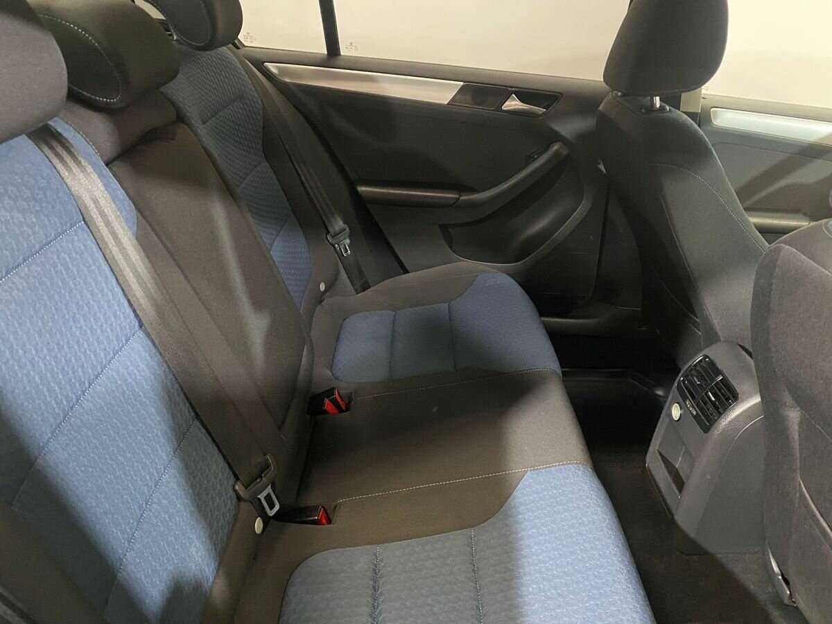 Купить Volkswagen Jetta, 2013, 125 800 км.. Фото: #8