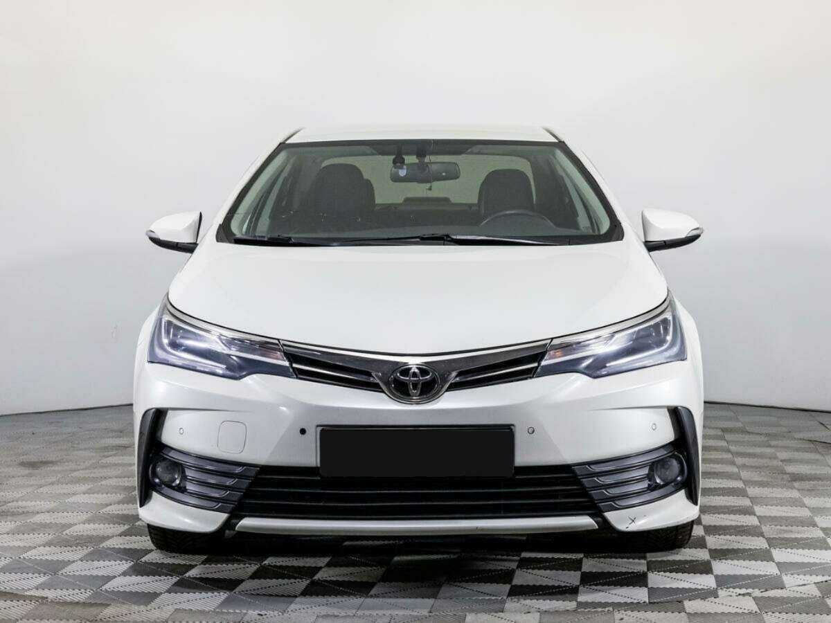 Купить Toyota Corolla, 2018, 73 300 км.. Фото: #1