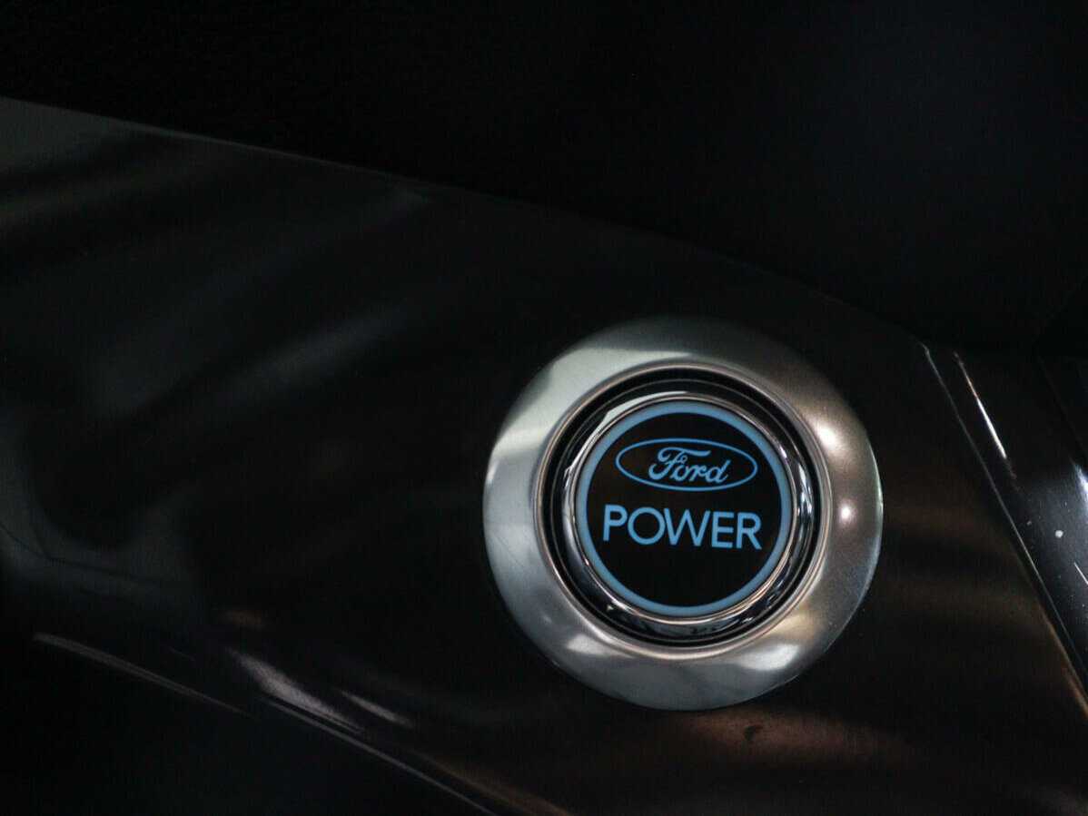 Купить Ford Kuga, 2013, 114 984 км.. Фото: #13