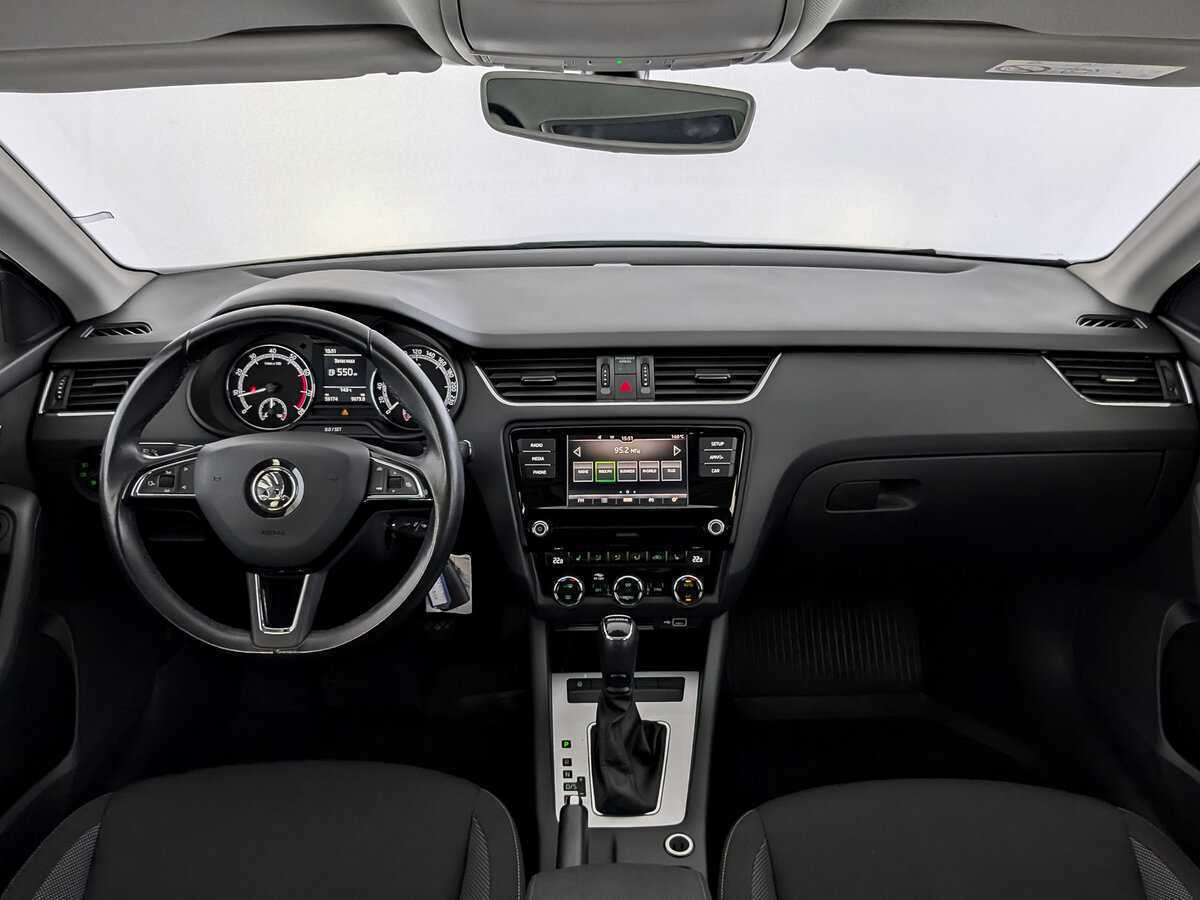 Купить Skoda Octavia, 2018, 56 162 км.. Фото: #13