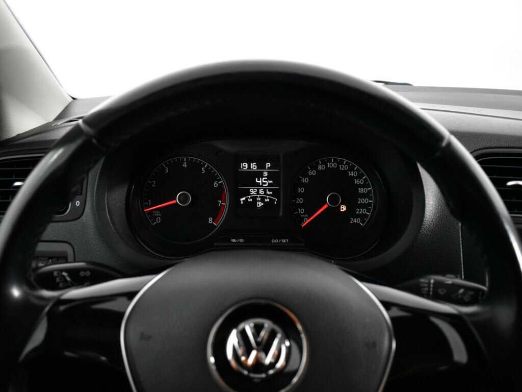 Купить Volkswagen Polo, 2015, 92 160 км.. Фото: #10