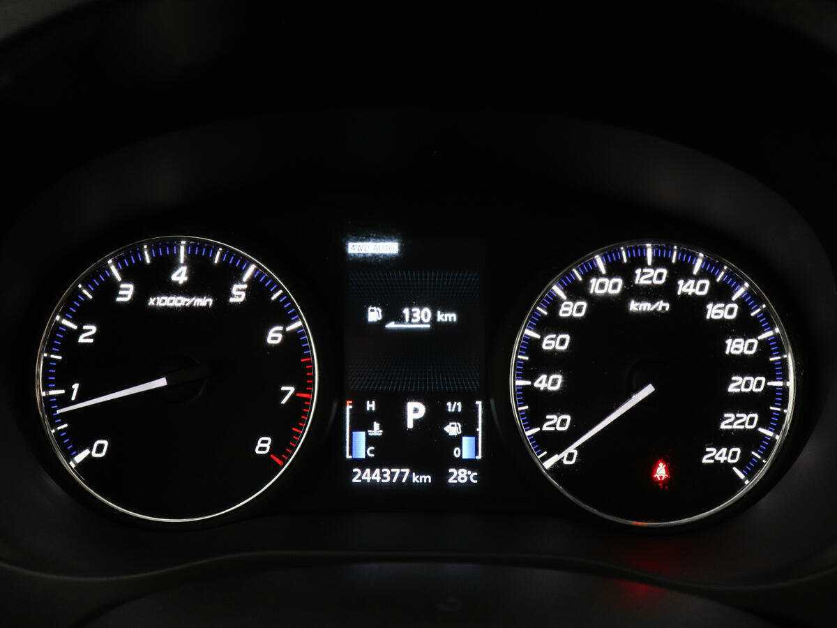 Купить Mitsubishi Outlander, 2017, 244 374 км.. Фото: #10