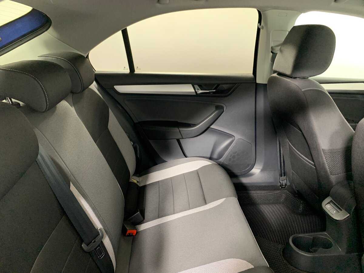 Купить Skoda Rapid, 2019, 87 463 км.. Фото: #17