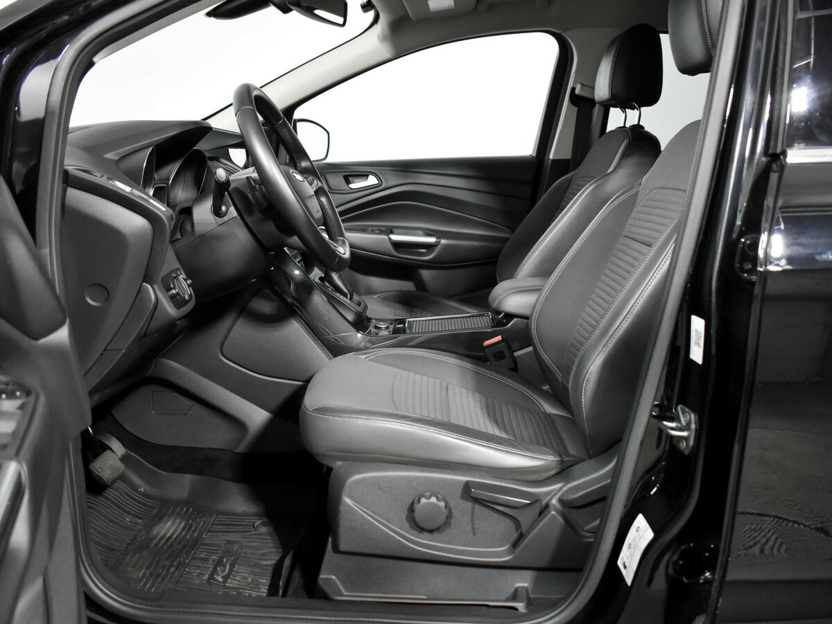 Купить Ford Kuga, 2017, 92 143 км.. Фото: #9