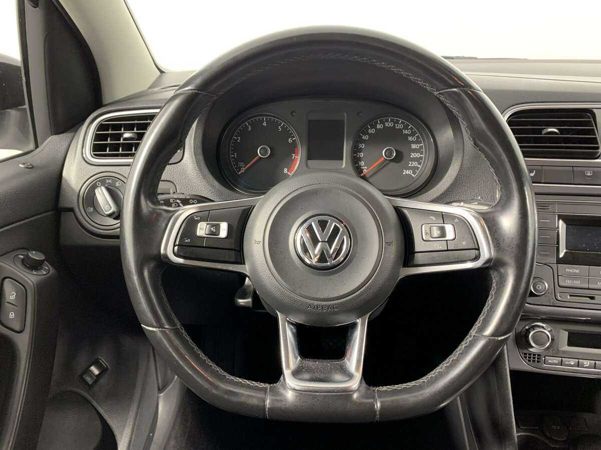 Купить Volkswagen Polo, 2020, 130 272 км.. Фото: #13