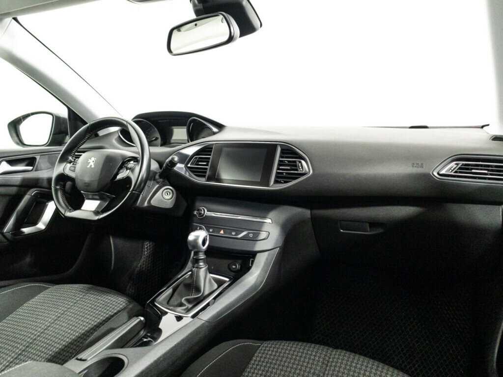 Купить Peugeot 308, 2018, 193 294 км.. Фото: #8