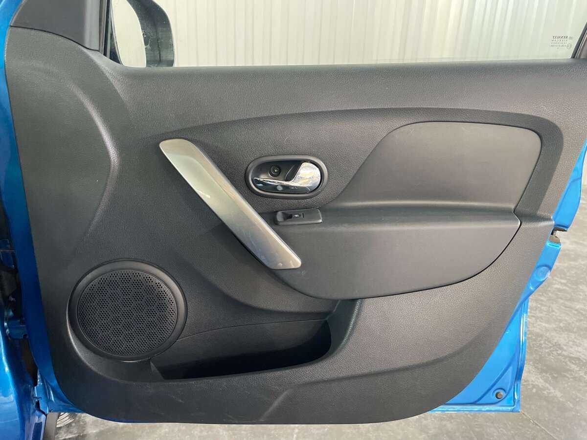 Купить Renault Sandero, 2018, 34 443 км.. Фото: #17