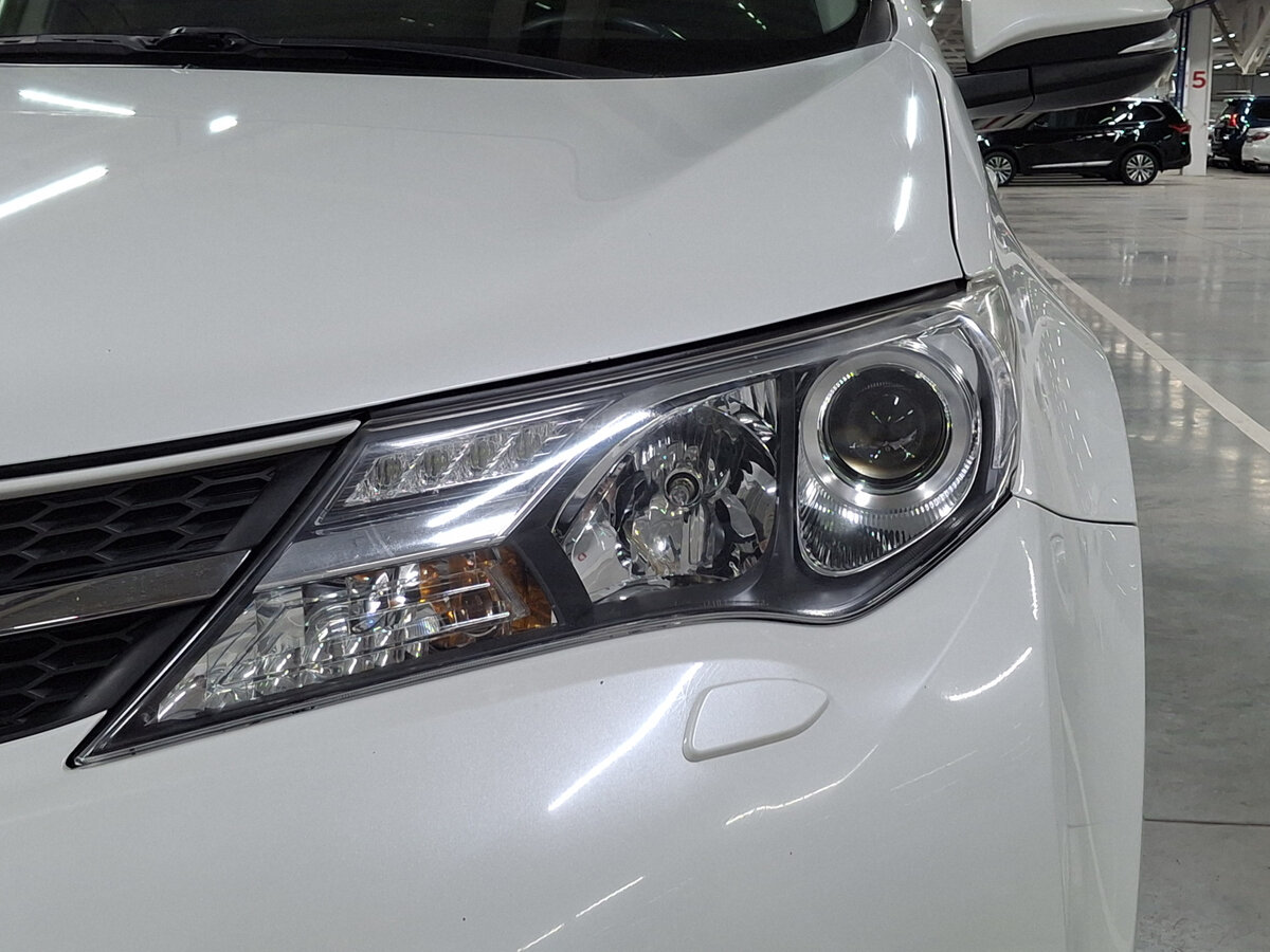 Купить Toyota RAV4, 2014, 141 969 км.. Фото: #16