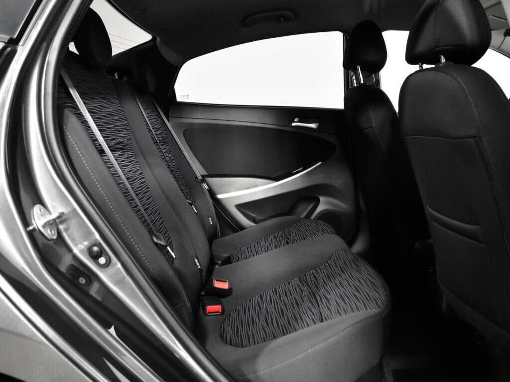 Купить Hyundai Solaris, 2014, 40 671 км.. Фото: #9