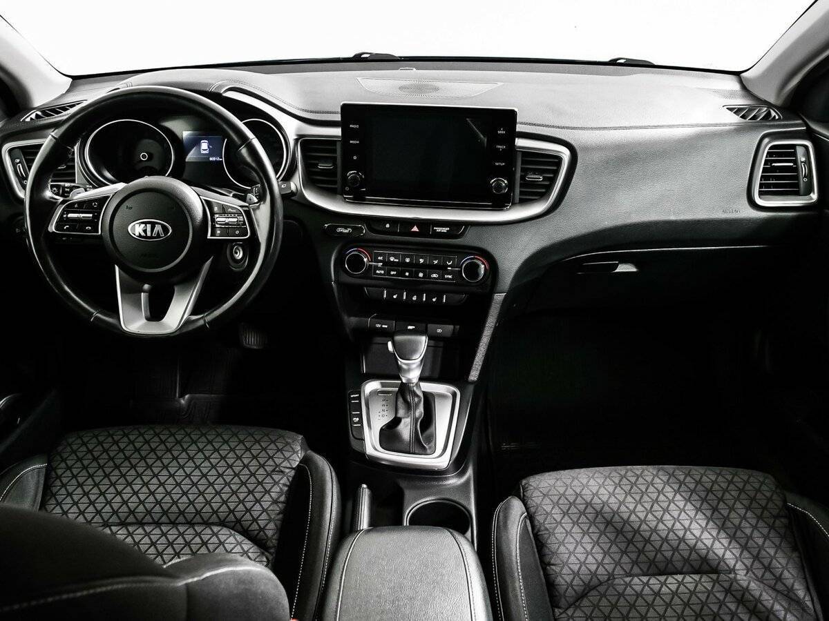 Купить Kia Ceed, 2020, 80 311 км.. Фото: #10