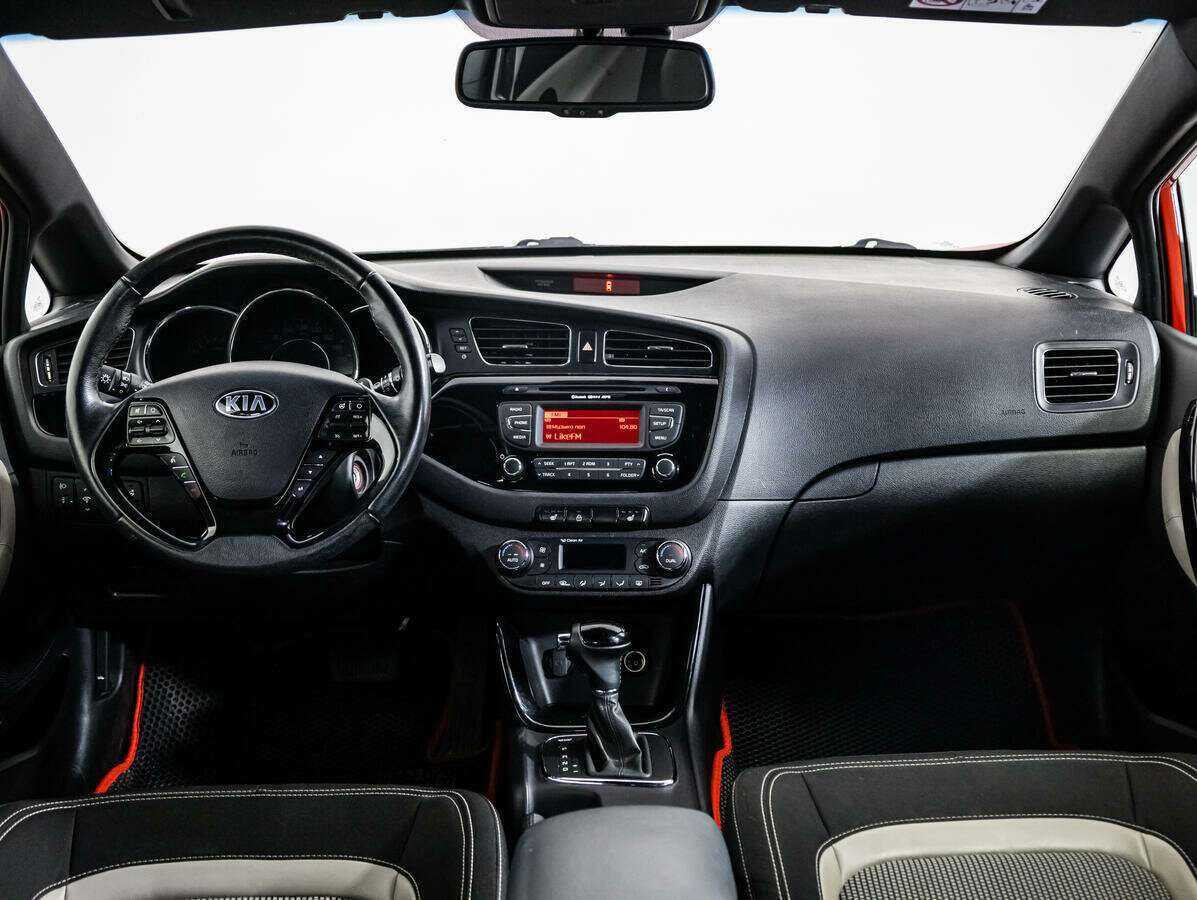 Купить Kia Ceed, 2014, 78 650 км.. Фото: #12