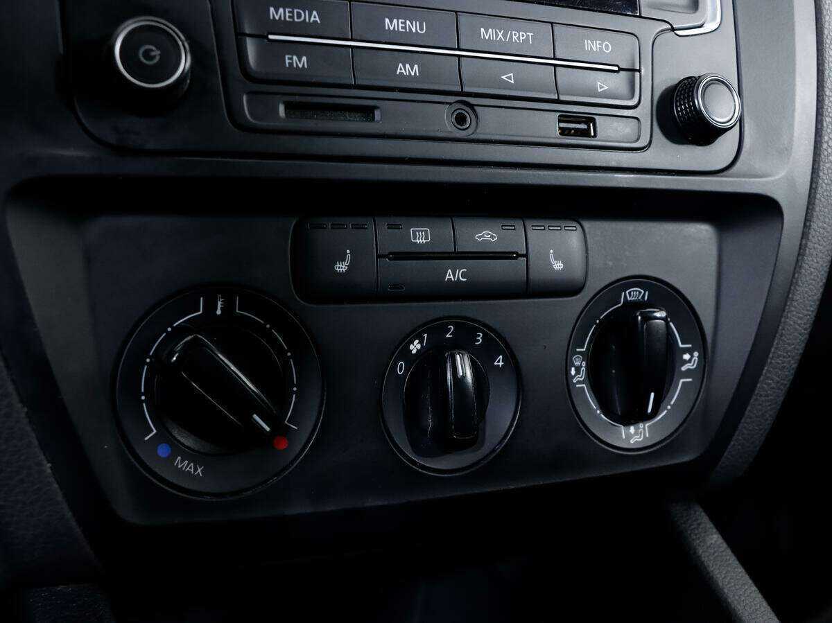 Купить Volkswagen Jetta, 2015, 161 610 км.. Фото: #11