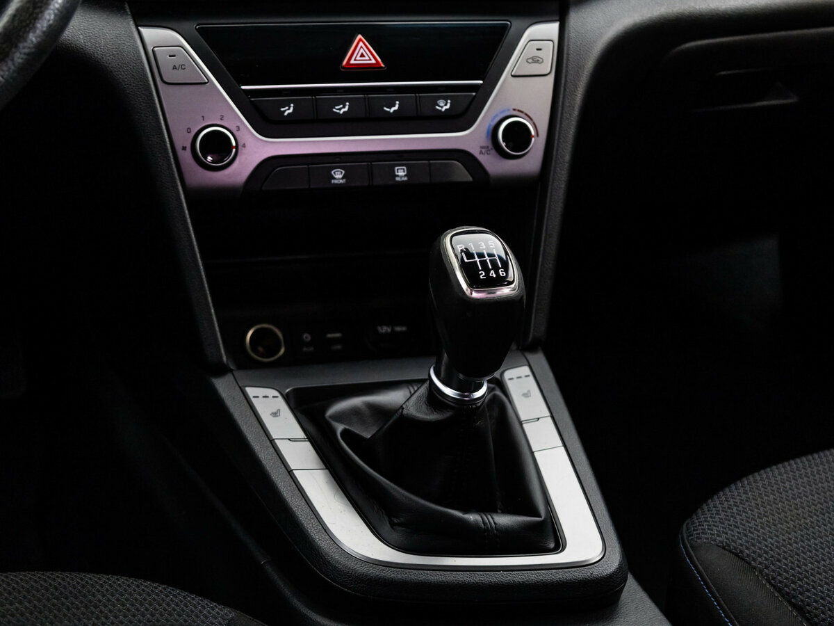 Купить Hyundai Elantra, 2016, 207 673 км.. Фото: #9