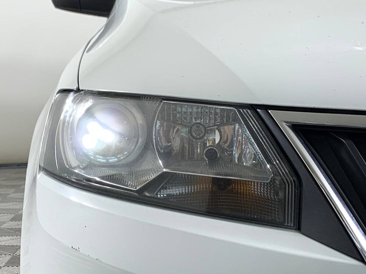 Купить Skoda Rapid, 2015, 170 380 км.. Фото: #9