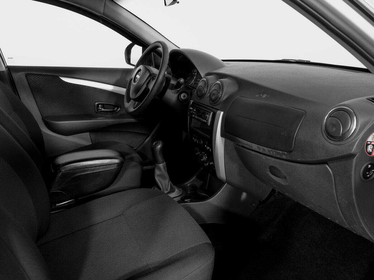 Купить Nissan Almera, 2017, 96 975 км.. Фото: #8