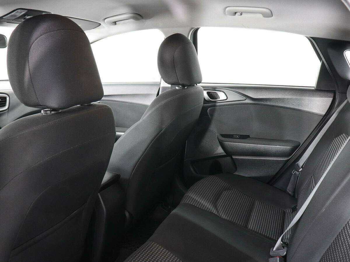 Купить Kia Ceed, 2019, 44 122 км.. Фото: #10