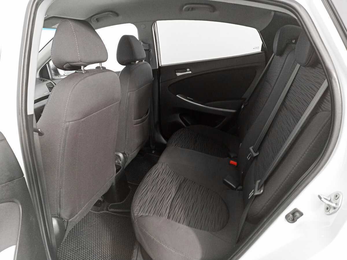 Купить Hyundai Solaris, 2015, 136 002 км.. Фото: #9