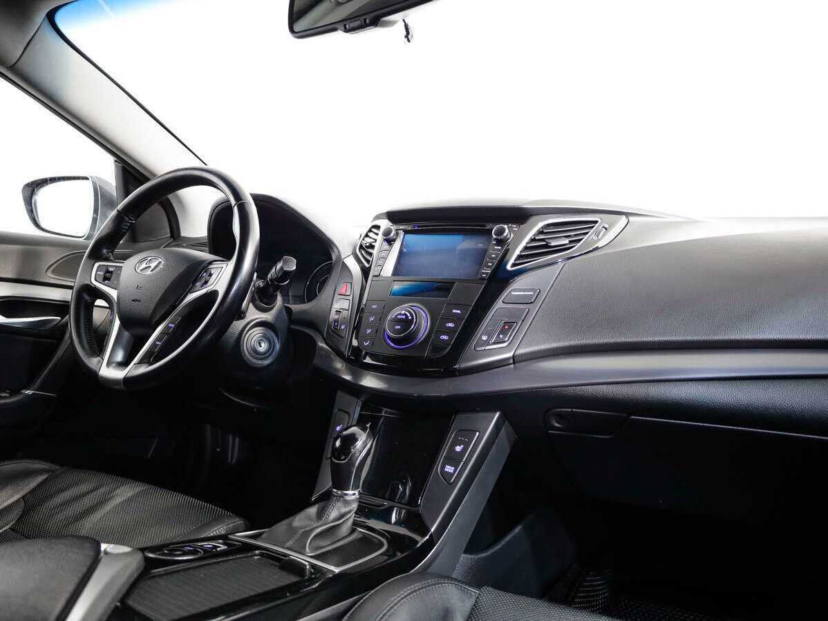 Купить Hyundai i40, 2015, 140 460 км.. Фото: #7