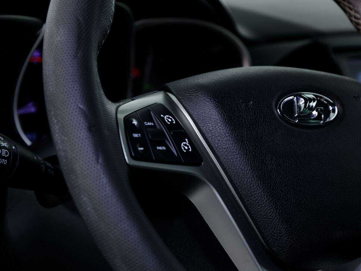 Купить Lada (ВАЗ) Vesta, 2019, 72 892 км.. Фото: #18