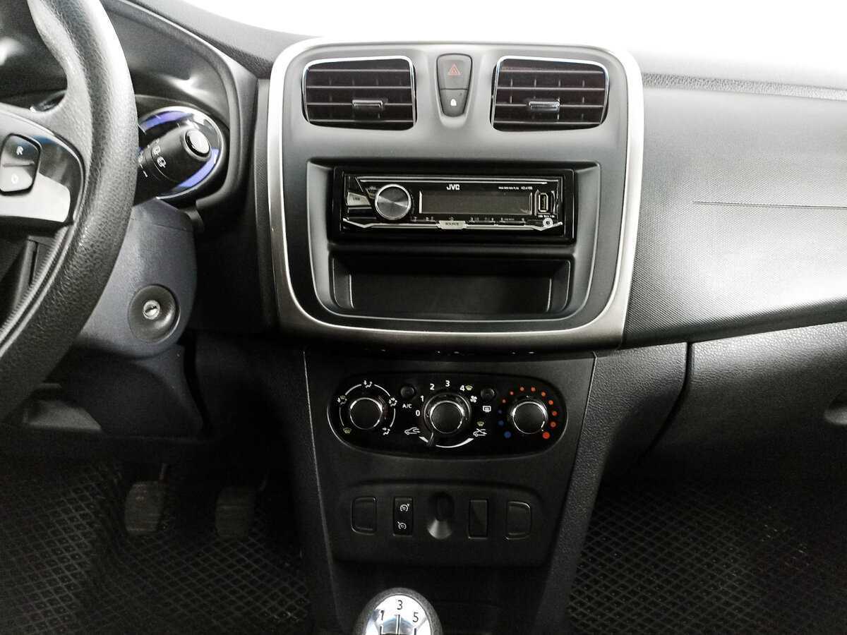 Купить Renault Sandero, 2017, 49 571 км.. Фото: #12