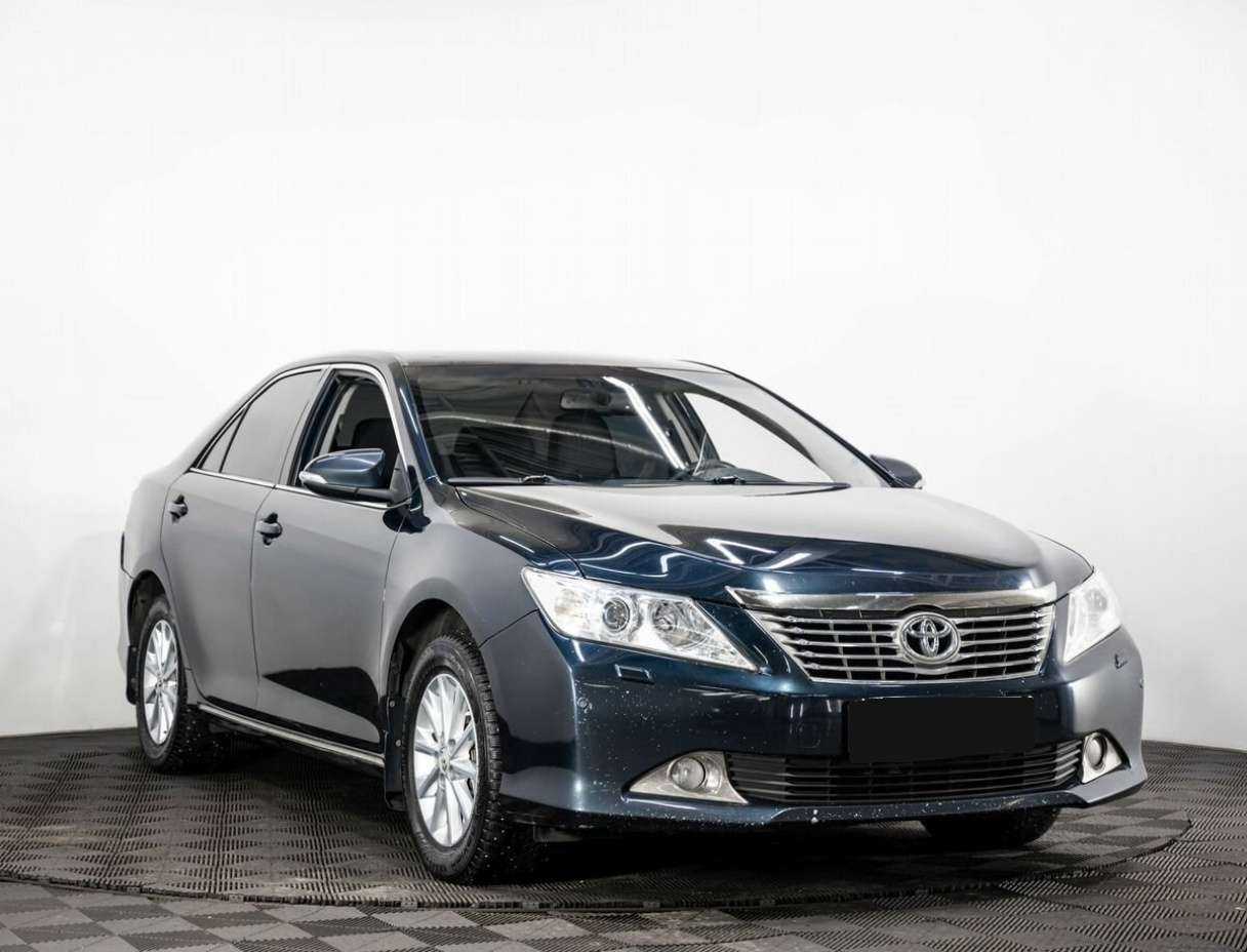 Купить Toyota Camry, 2014, 135 473 км.. Фото: #2