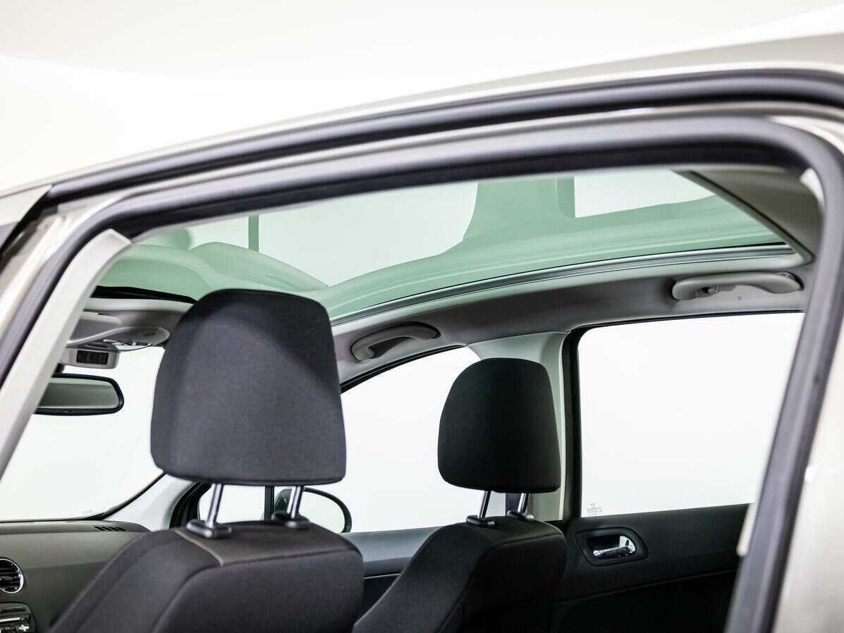 Купить Peugeot 308, 2013, 82 635 км.. Фото: #16