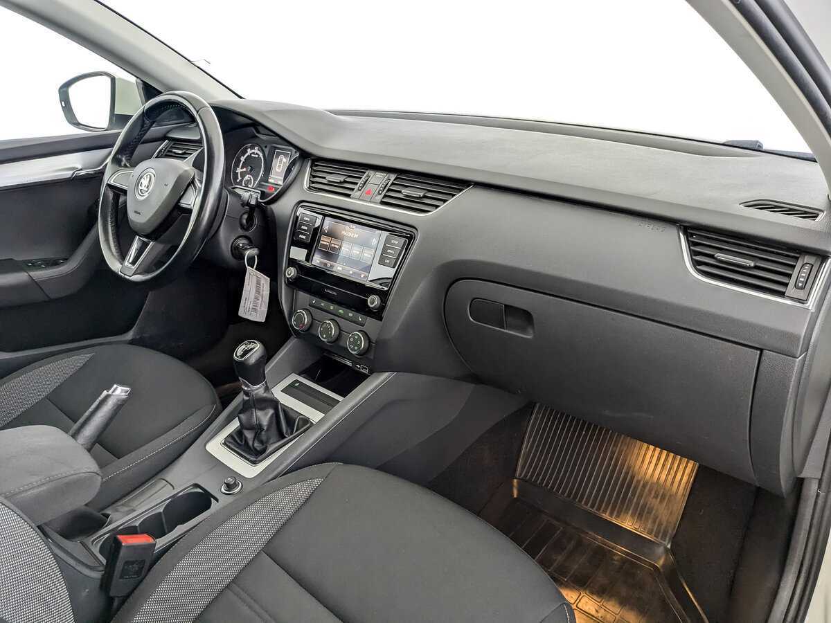 Купить Skoda Octavia, 2019, 146 821 км.. Фото: #10