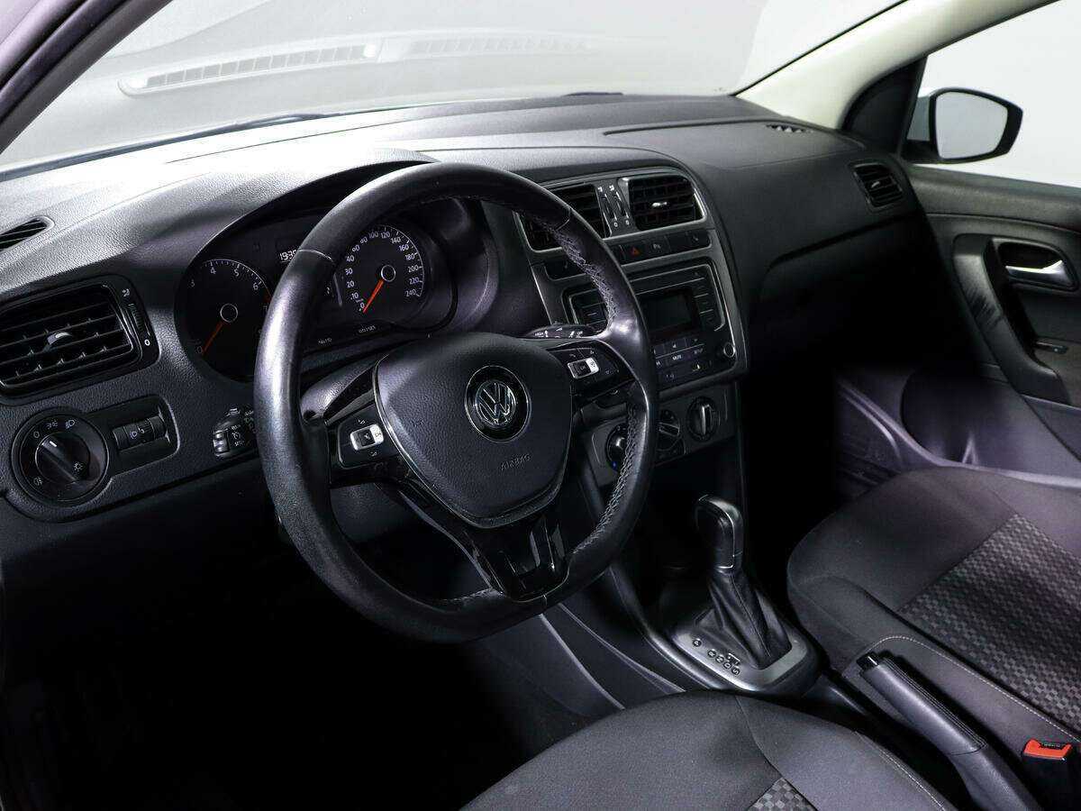 Купить Volkswagen Polo, 2019, 90 456 км.. Фото: #12