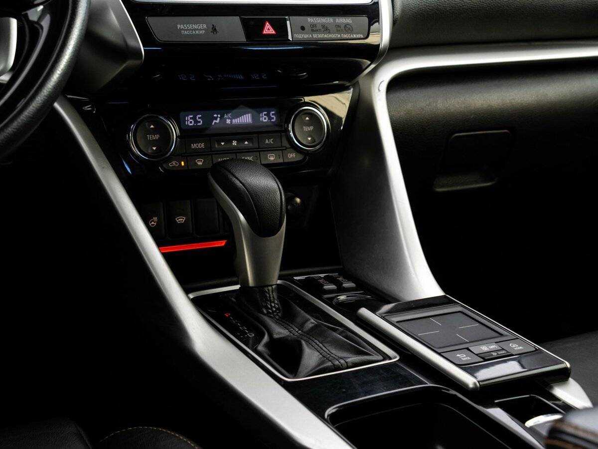 Купить Mitsubishi Eclipse Cross, 2018, 97 635 км.. Фото: #12