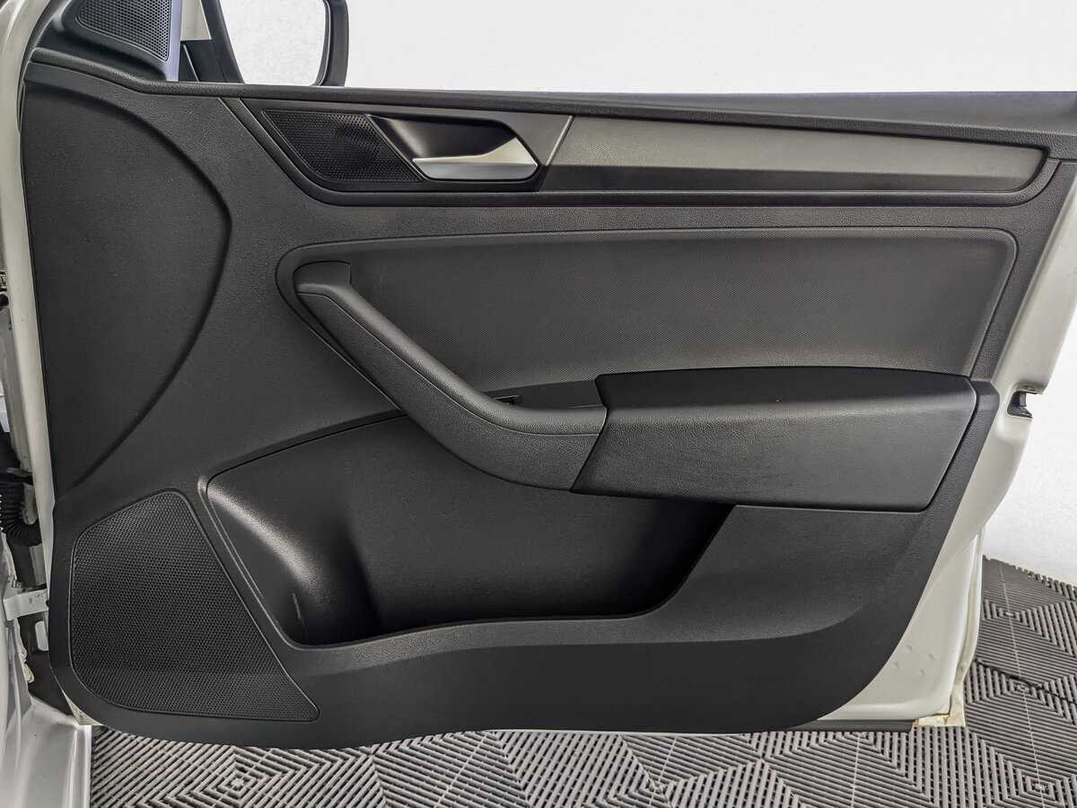 Купить Volkswagen Polo, 2020, 113 000 км.. Фото: #19