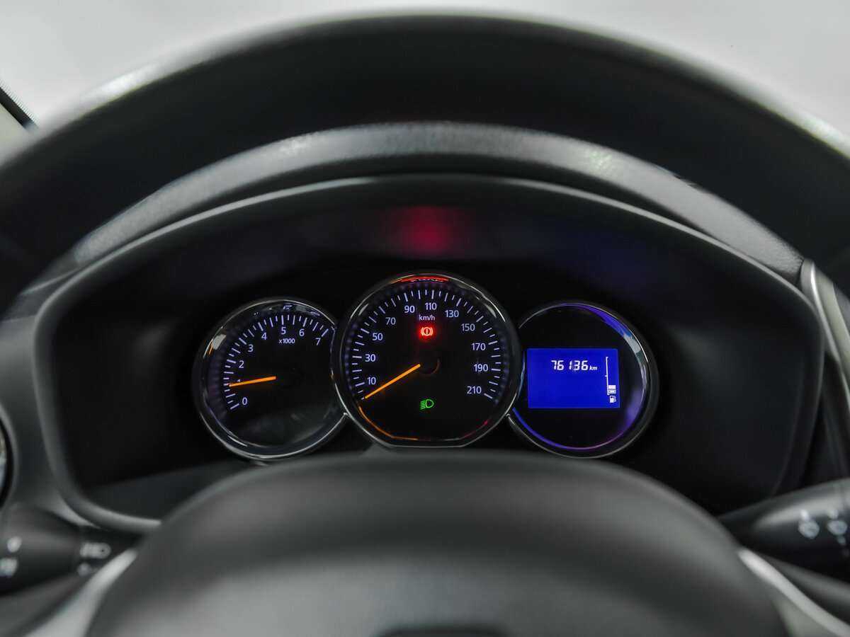 Купить Renault Logan, 2018, 75 905 км.. Фото: #6