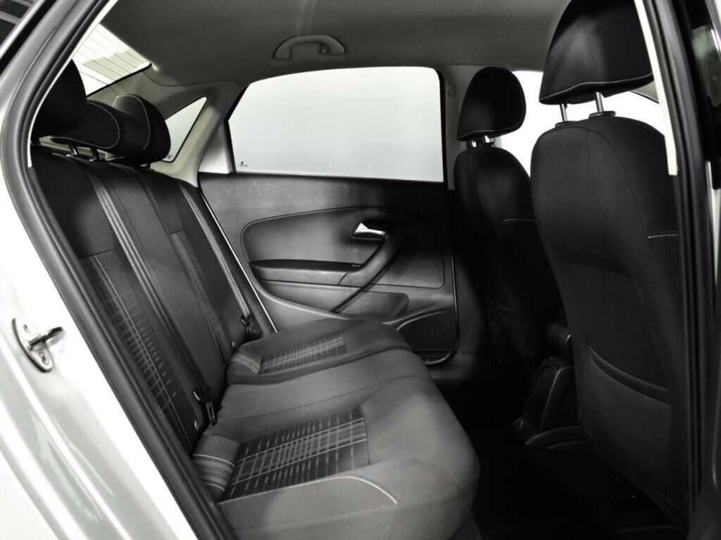 Купить Volkswagen Polo, 2015, 156 082 км.. Фото: #9