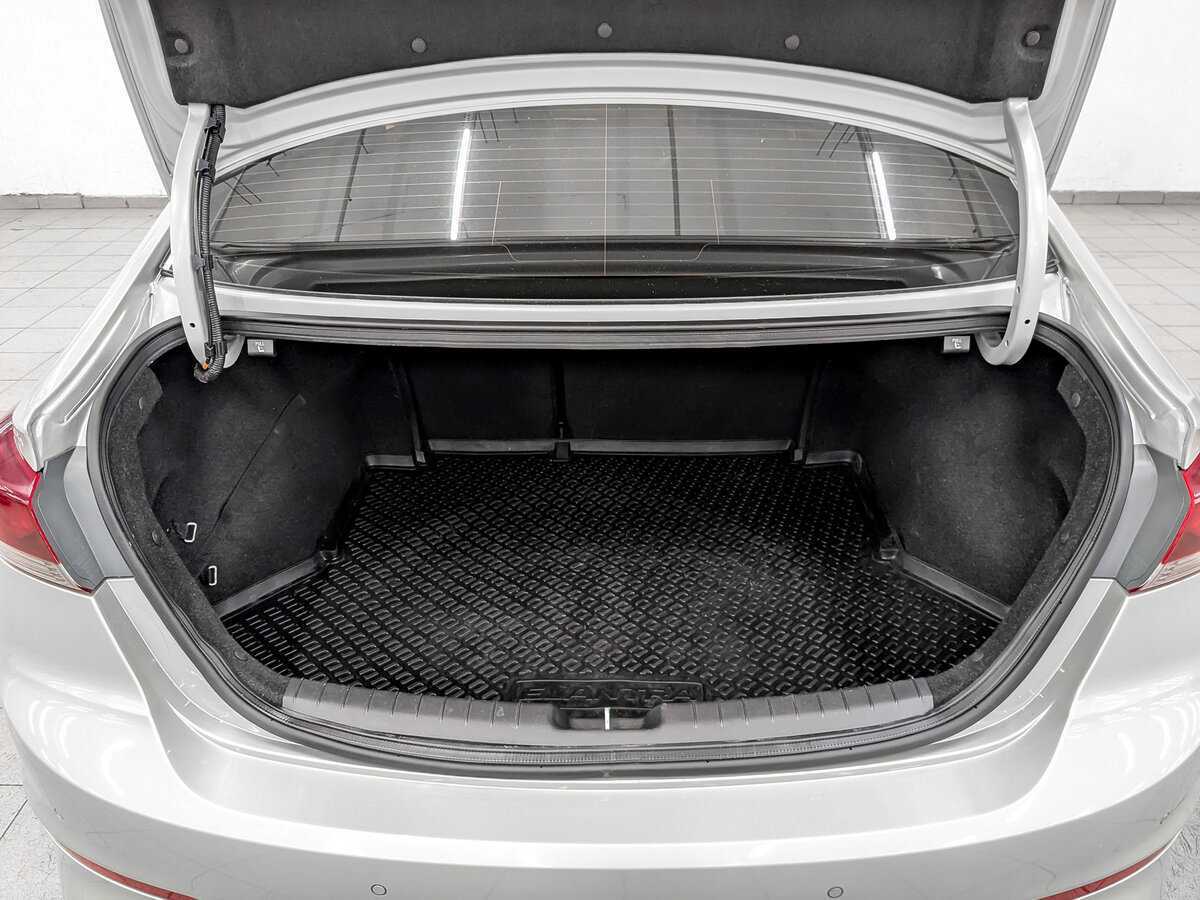 Купить Hyundai Elantra, 2017, 96 927 км.. Фото: #9