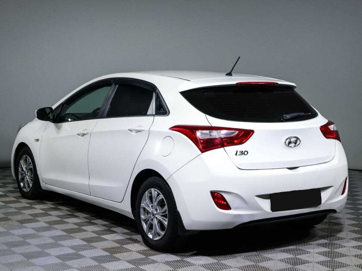 Купить Hyundai i30, 2013, 218 378 км.. Фото: #6