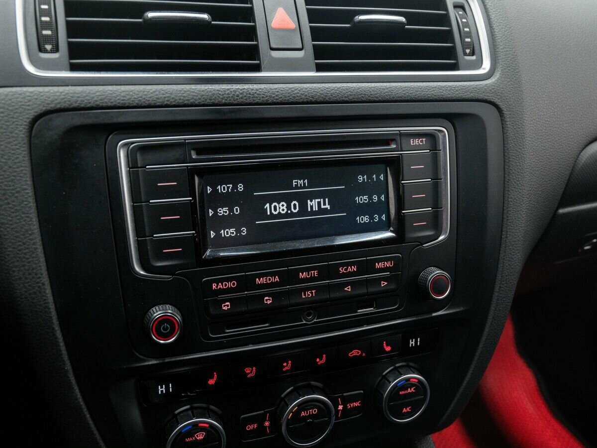 Купить Volkswagen Jetta, 2013, 312 700 км.. Фото: #18