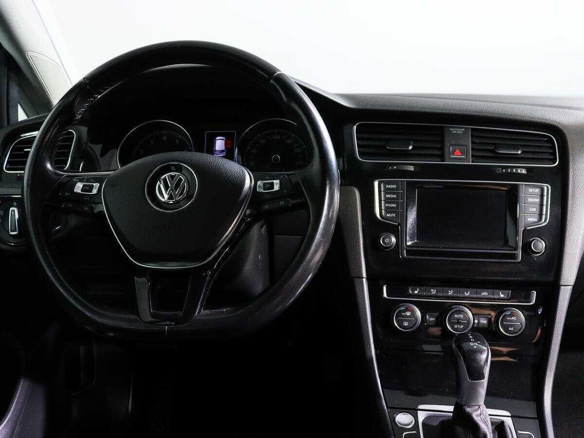 Купить Volkswagen Golf, 2013, 229 673 км.. Фото: #9