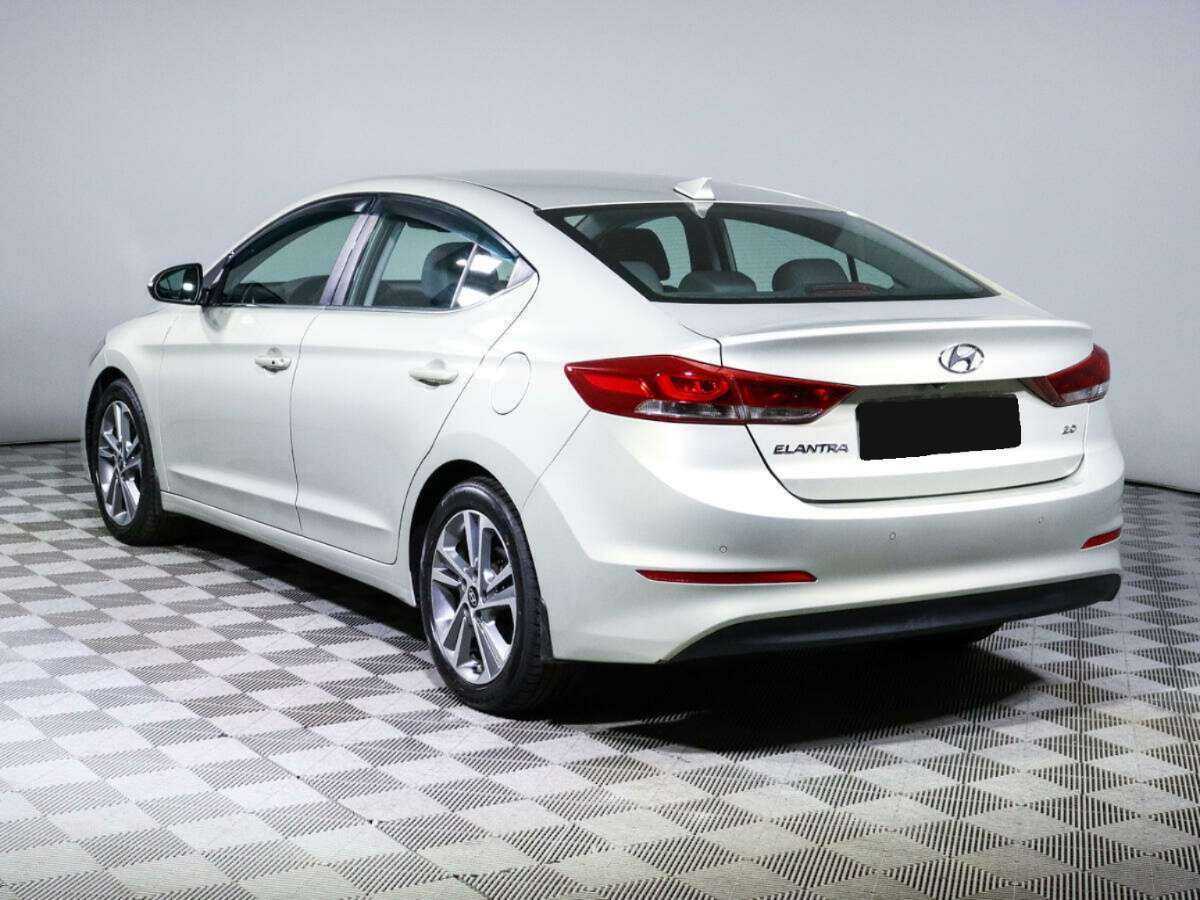Купить Hyundai Elantra, 2018, 128 900 км.. Фото: #5