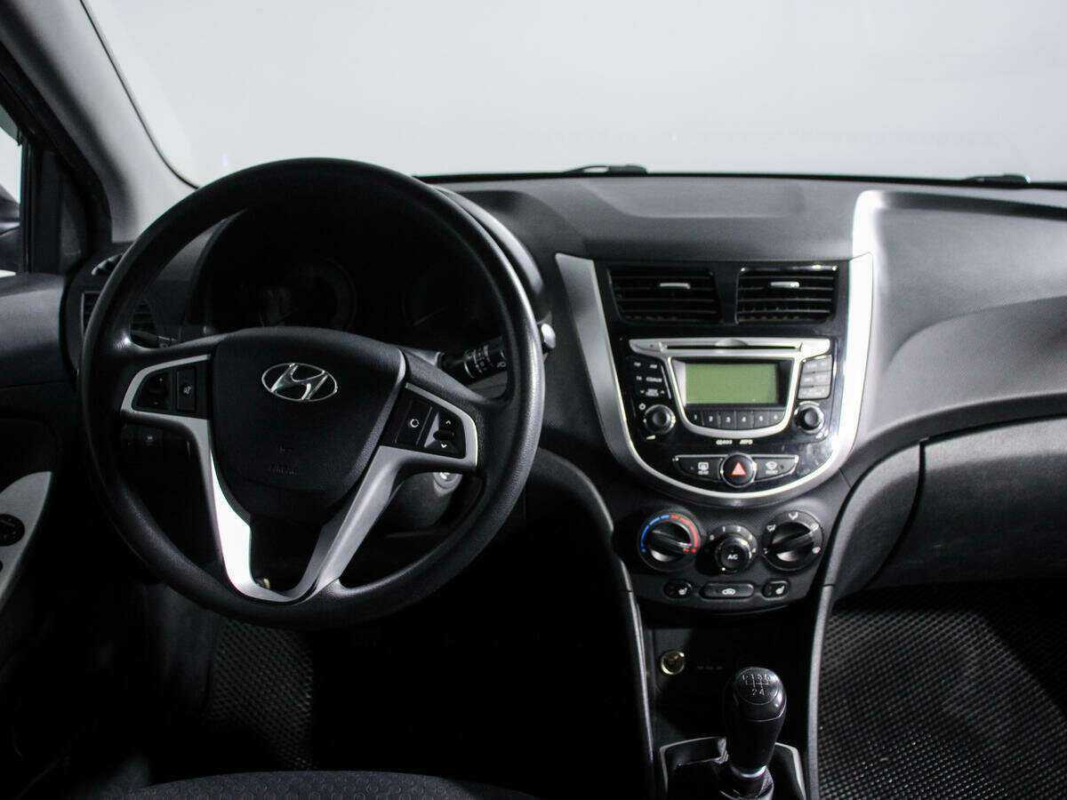 Купить Hyundai Solaris, 2012, 92 300 км.. Фото: #9