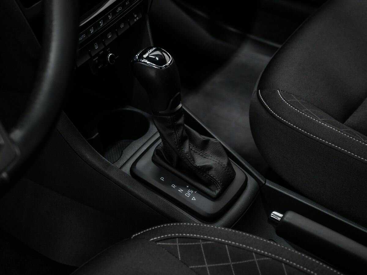 Купить Skoda Rapid, 2018, 87 000 км.. Фото: #15