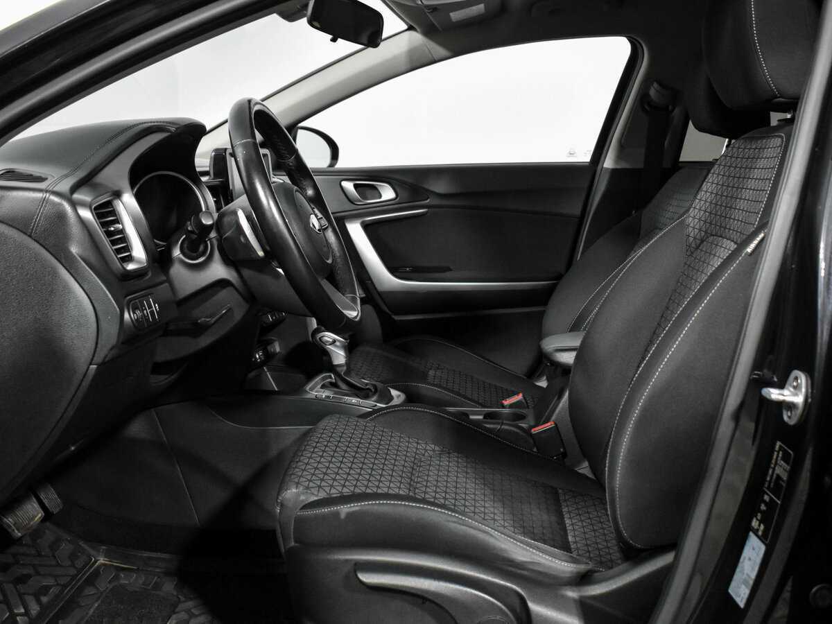 Купить Kia Ceed, 2019, 210 623 км.. Фото: #9