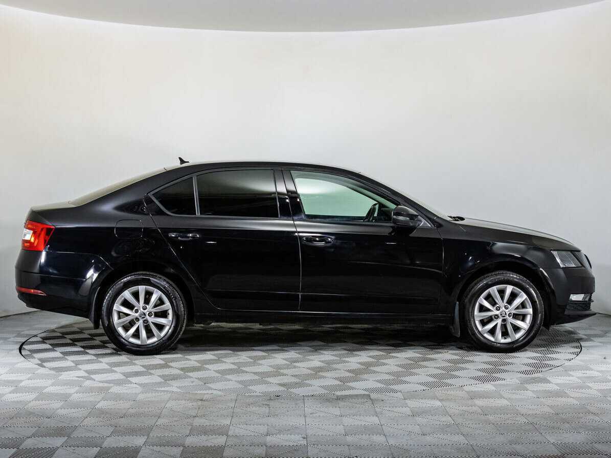 Купить Skoda Octavia, 2018, 85 979 км.. Фото: #3